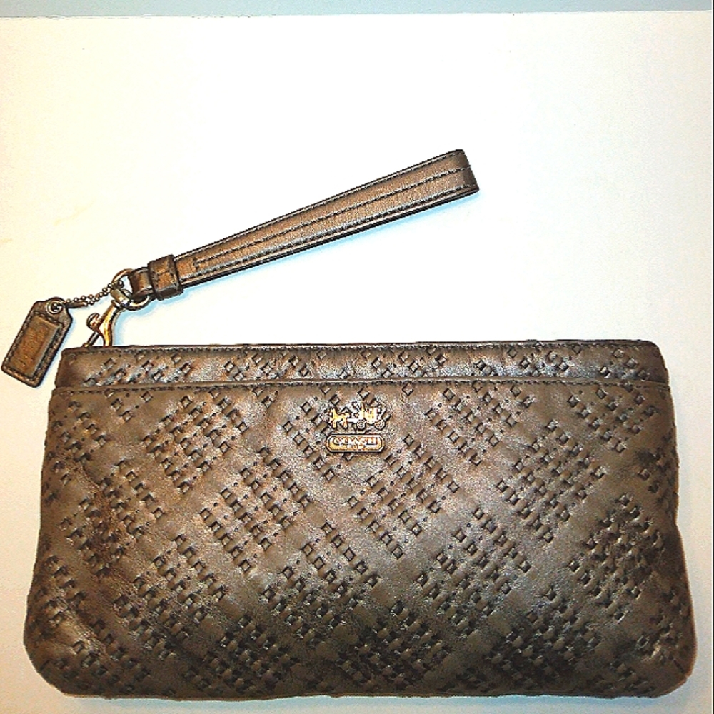 MUST SEE! Amazing COACH Metallic Weaved Leather XL Wristlet Wallet~Rare~